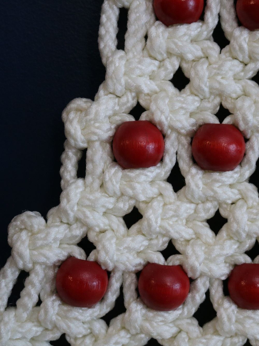 Vintage Cream Macramé Christmas Tree with Red Bead Accents - Picture 7 of 7